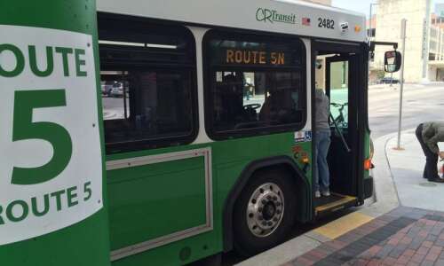 Cedar Rapids to begin $1 fares for bus rides Sept.…