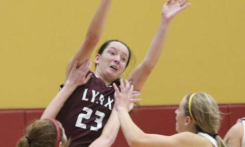 North Linn matches Iowa girls' basketball record with 20 3-pointers,…