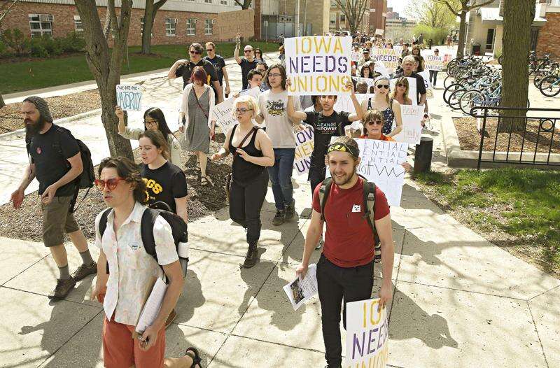 University of Iowa nontenure faculty demand meeting with president