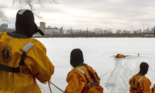 Gazette reporter plunges into frozen lake to learn ice water…