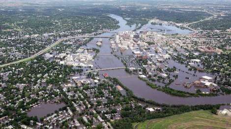 Congress' 417-3 vote brings Cedar Rapids flood protection closer to…