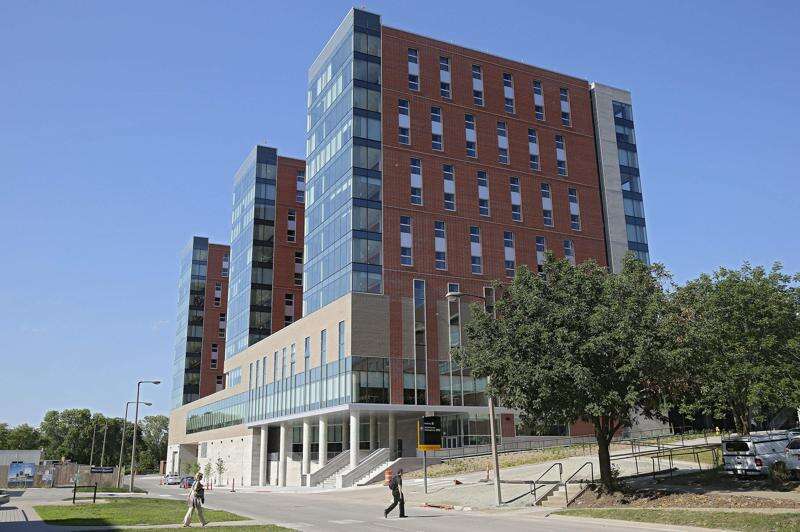University of Iowa Housing and Dining prepares for thousands of students, more normal year