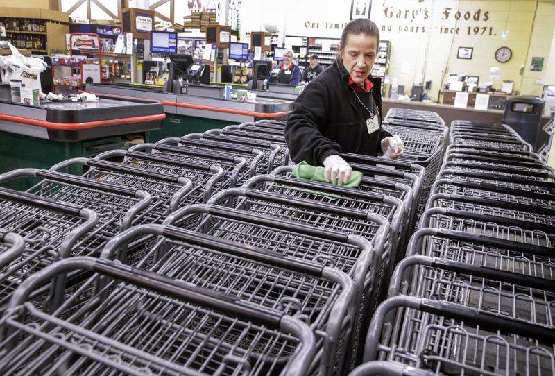 Grocers find themselves on the front lines of coronavirus pandemic