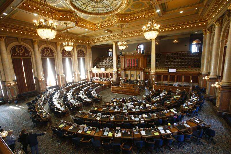 Death penalty bill dying in Iowa House