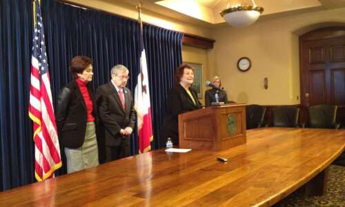 Iowa needs stronger domestic abuse laws, Branstad says