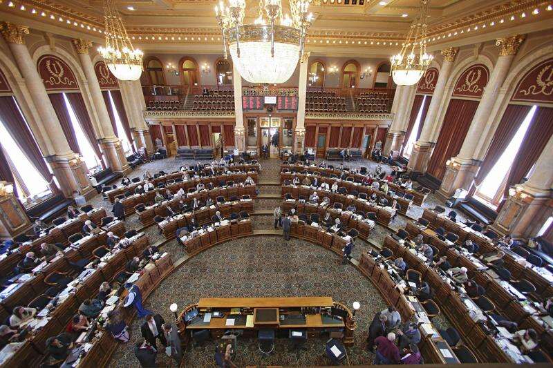 Iowa House committee splits along party lines at first step of resolving election contest