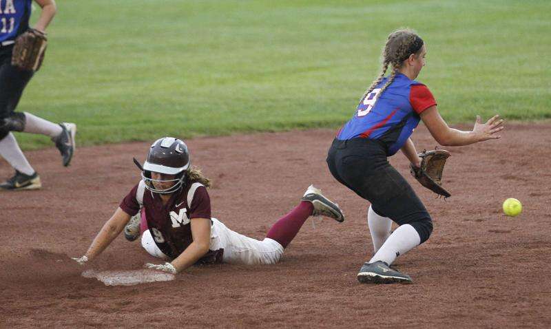 Albia's power surge topples Mount Vernon in state softball semifinals