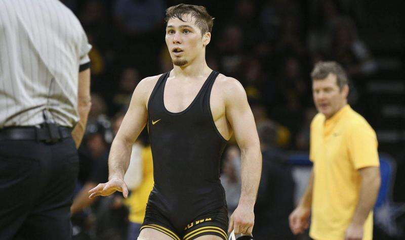 Spencer Lee feels at home in Iowa | The Gazette