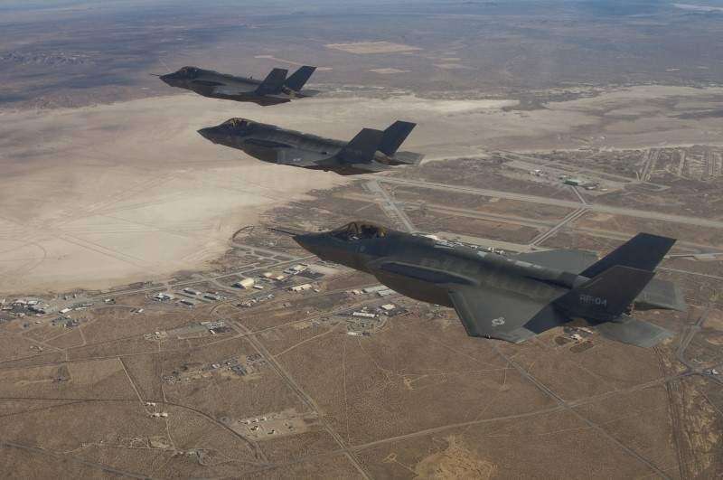 Pentagon, Lockheed near deal on $9 billion F-35 contract - sources