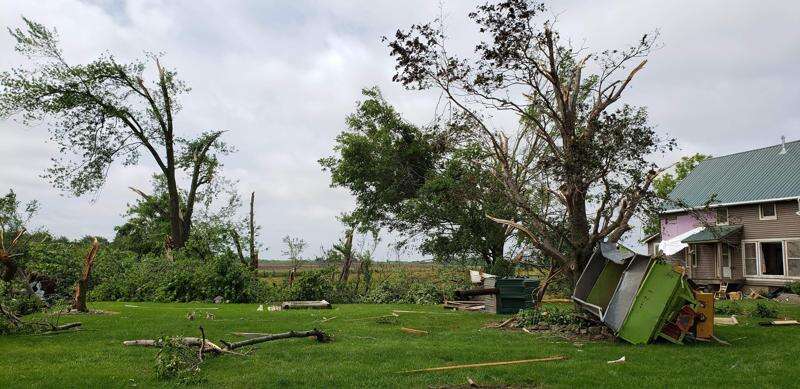 Tornadoes damage homes in southeast Iowa
