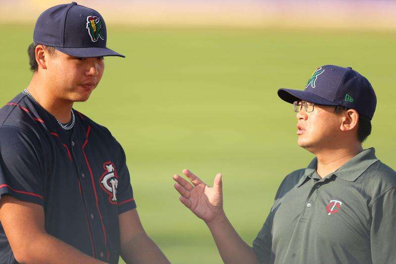 More than a translator: Cedar Rapids Kernels pitcher Kai-Wei Teng has mentor, friend in 'Jay'