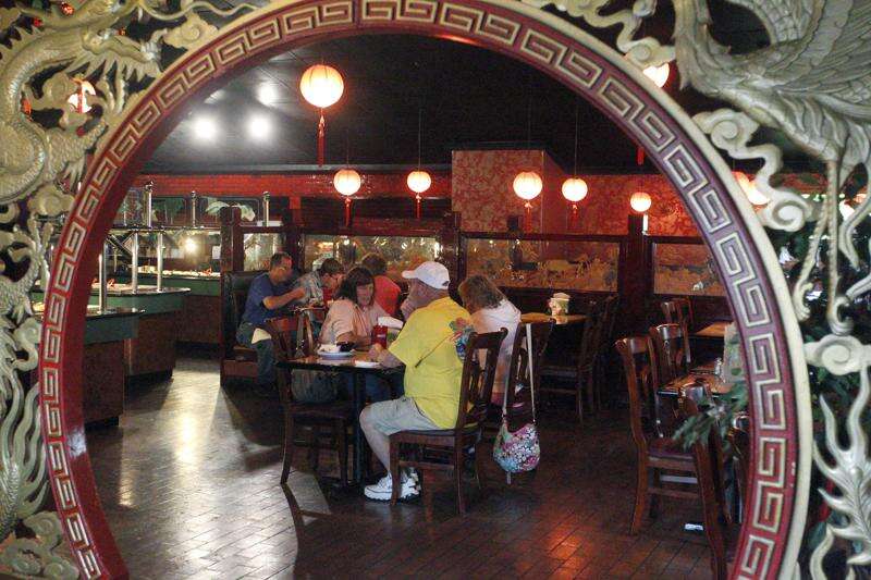 New restaurant, same owners: Old China Buffet run by couple who operated Westdale venue