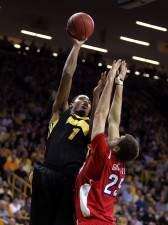 Top Iowa basketball moments of 2011-12: No. 1 vs. Dayton