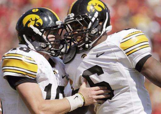 Stop, hot and sights -- The new language of Iowa's new passing game