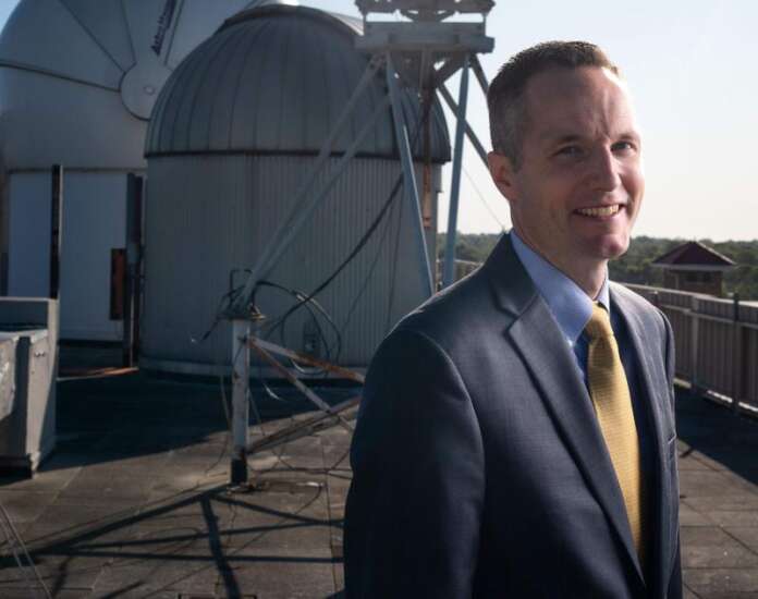 With $900K NASA grant, University of Iowa professor researches how astronauts stay focused during missions