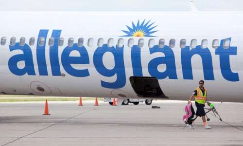 Allegiant will resume flights from Cedar Rapids to Los Angeles