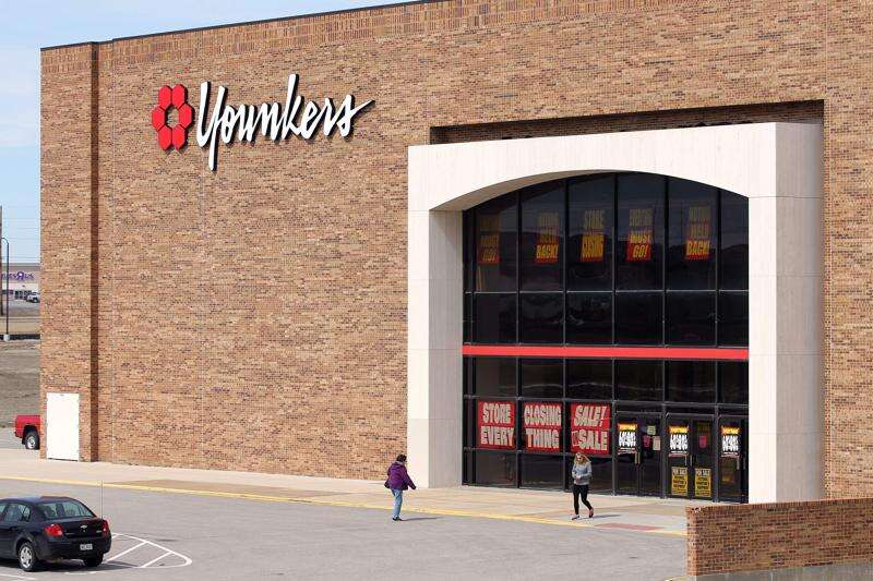 Cedar Rapids, Coralville Younkers stores at risk of closure