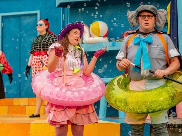 REVIEW: ‘Elephant & Piggie’ on a lively romp at Brucemore