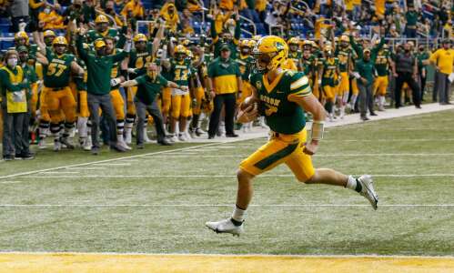 Cam Miller contributes for college football power No. 2 North Dakota State