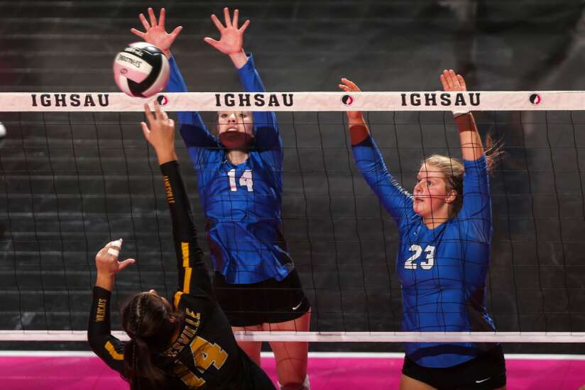 Holy Trinity outlasts Janesville in 5-set state volleyball quarterfinal