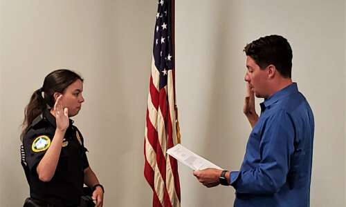 New Washington officer sworn in