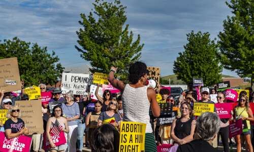 Prosecutors reviewing injury case in Cedar Rapids abortion protest