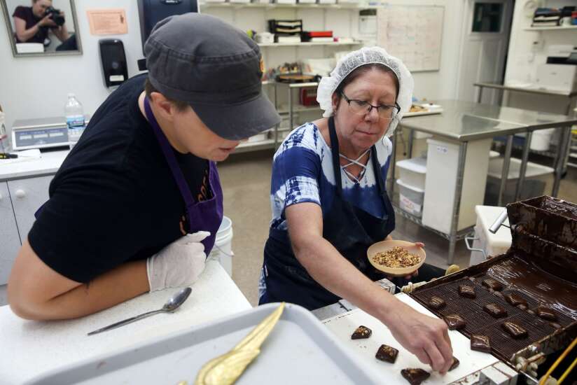 Marion Chocolate Shop open for business with new owners