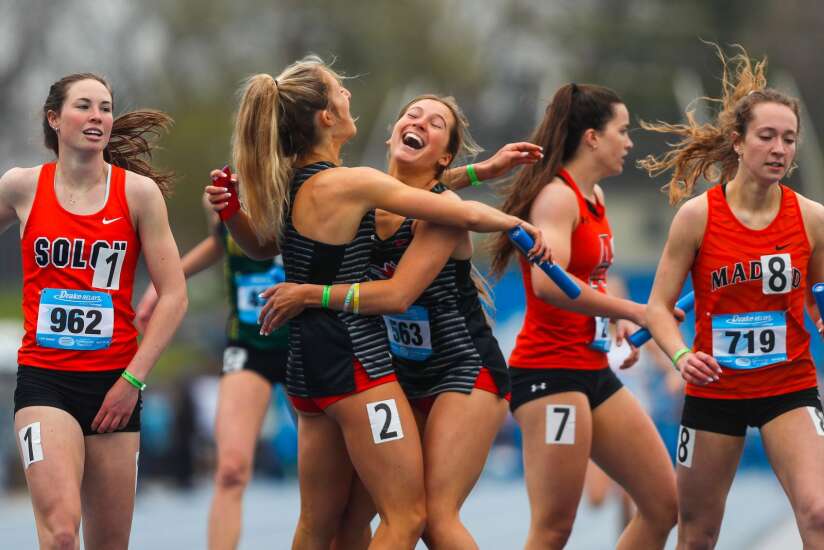 Photos: Friday’s Drake Relays high school events