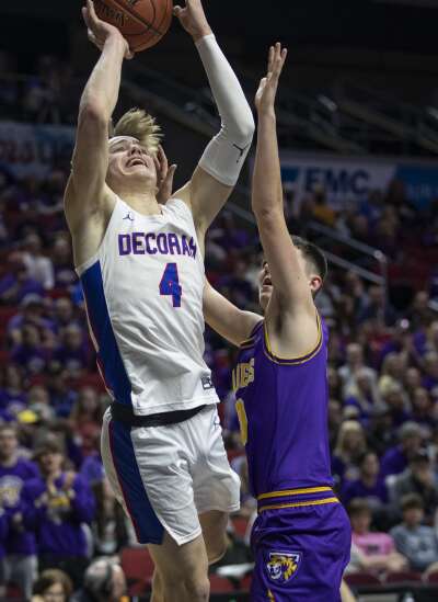 Photos: Decorah vs. DeWitt Central in Class 3A Iowa high school boys’ state basketball quarterfinals