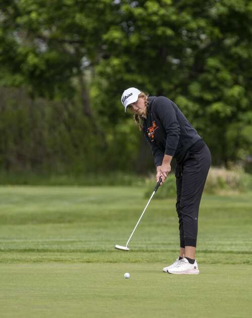 Prairie’s Addie Berg putts the ball on the green during the MVC Mississippi golf meet at Twin Pines Golf Course in Cedar Rapids, Iowa on Monday, May 15, 2023. (Savannah Blake/The Gazette)