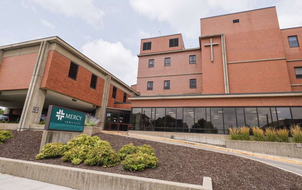 Mercy Iowa City is shown Aug. 7 in Iowa City. in Iowa City,. The hospital, now in bankruptcy, has arranged tours of its health care facilities next week for potential bidders interested in competing for its assets against the University of Iowa. (Jim Slosiarek/The Gazette)