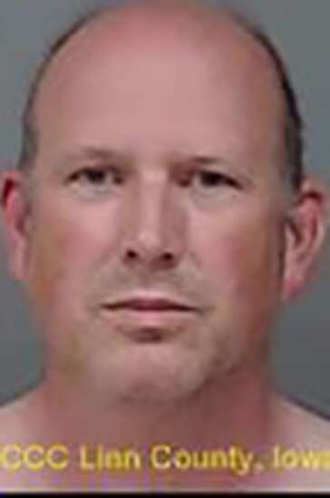Former Linn County sheriff’s reserve deputy charged with  child porn 
