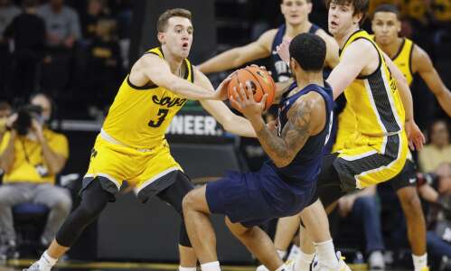 Hawkeyes go from empty to full on glass, down PSU