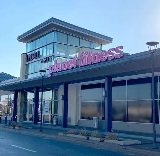 Now open: Planet Fitness in Cedar Rapids, Kwik Star in Iowa City