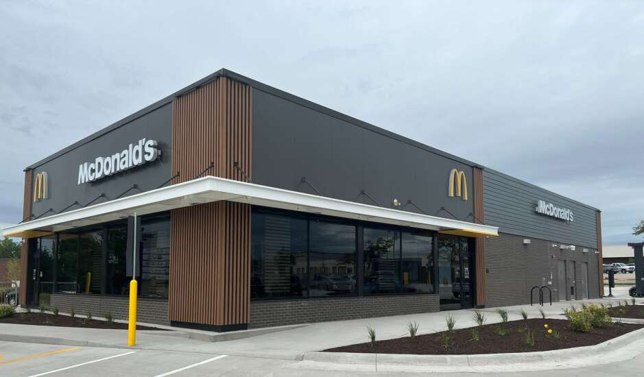 McDonald’s opens new location near Lindale Mall, replacing one Marion restaurant