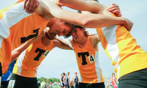 Tipton wins first state 3,200-meter relay title in 20 years