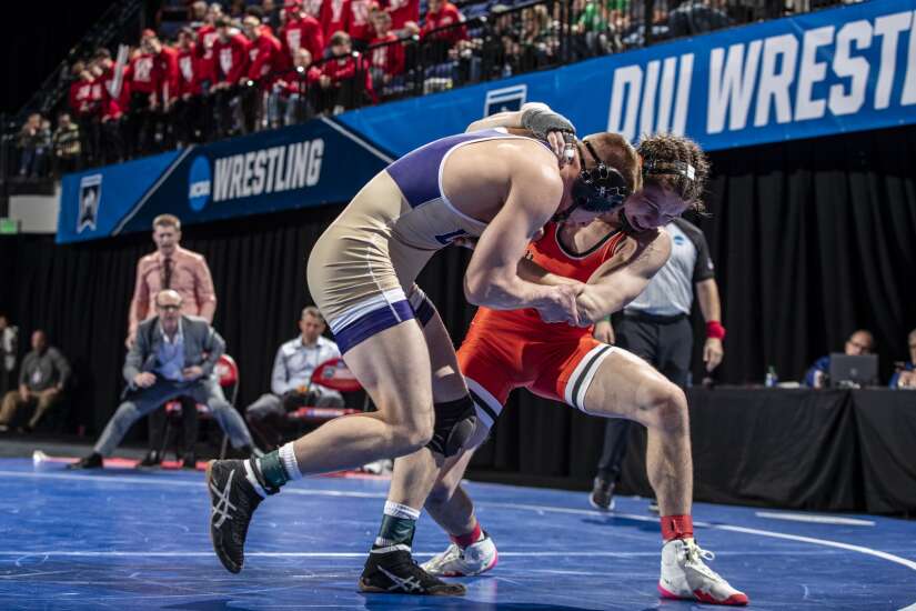 Loras’ Jacob Krakow ends winding wrestling road as an All-American: D-III wrestling notes