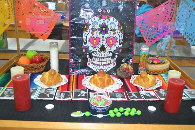 Fairfield library celebrates ‘Day of the Dead’