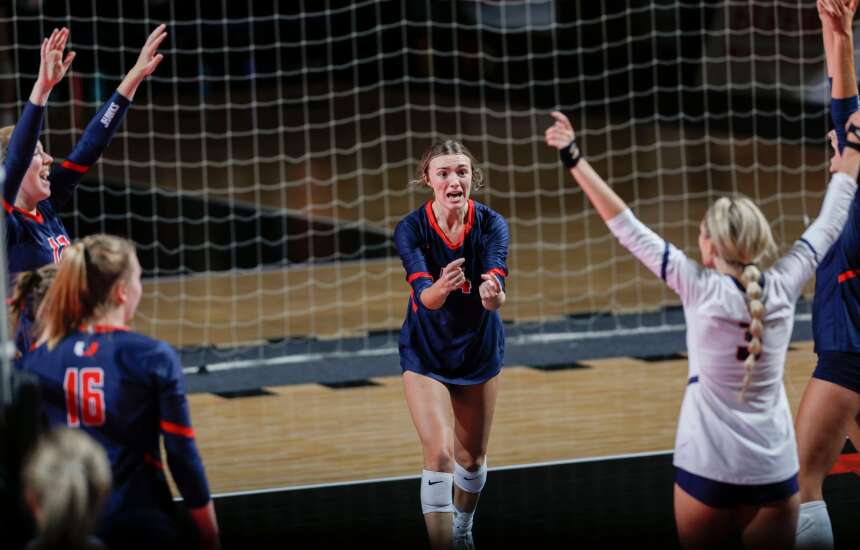 Photos: Ankeny vs. Urbandale in Iowa high school state volleyball tournament