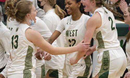 Iowa City West hands City High its first loss, 52-49