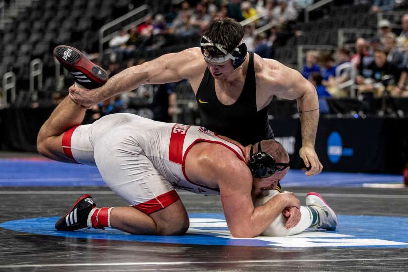 Photos: NCAA Division I Wrestling Championships Day 3