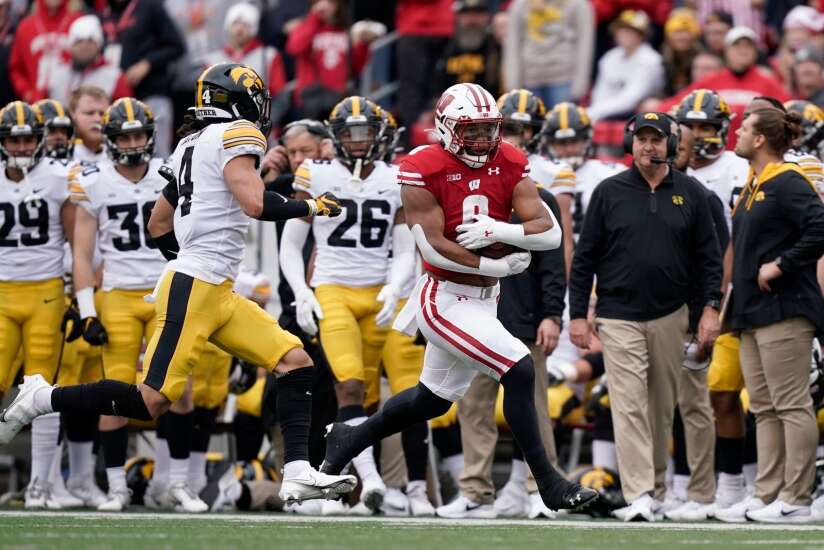 Iowa football early opponent preview: Wisconsin