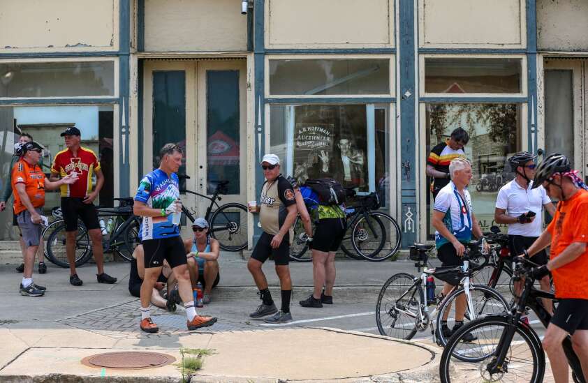Photos: RAGBRAI riders arrive in Anamosa 