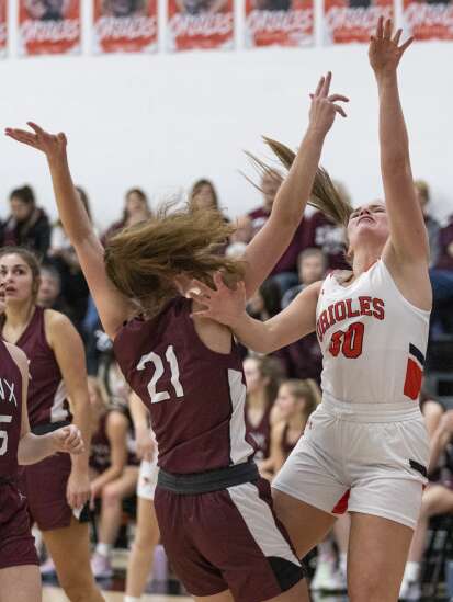Photos: North Linn at Springville girls’ basketball