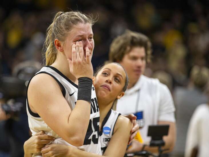 Hard-fought, cleansing win over Georgia sends Iowa women to the Sweet 16
