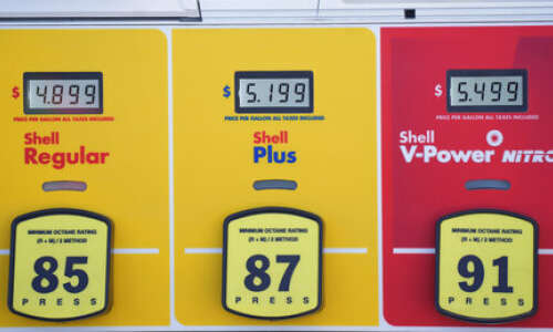 Gas prices close in on $5 a gallon in US, hit record in UK