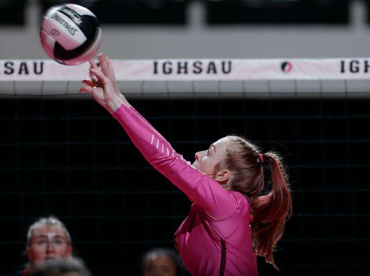 Photos: Ankeny vs. Urbandale in Iowa high school state volleyball tournament