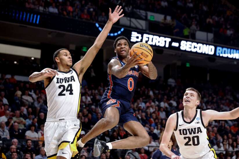 Hawkeyes ousted by Auburn in NCAA first-rounder Thursday, 83-75