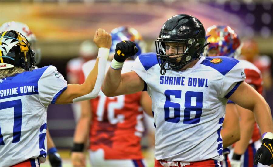 Future Hawkeyes shine at 2022 Iowa Shrine Bowl