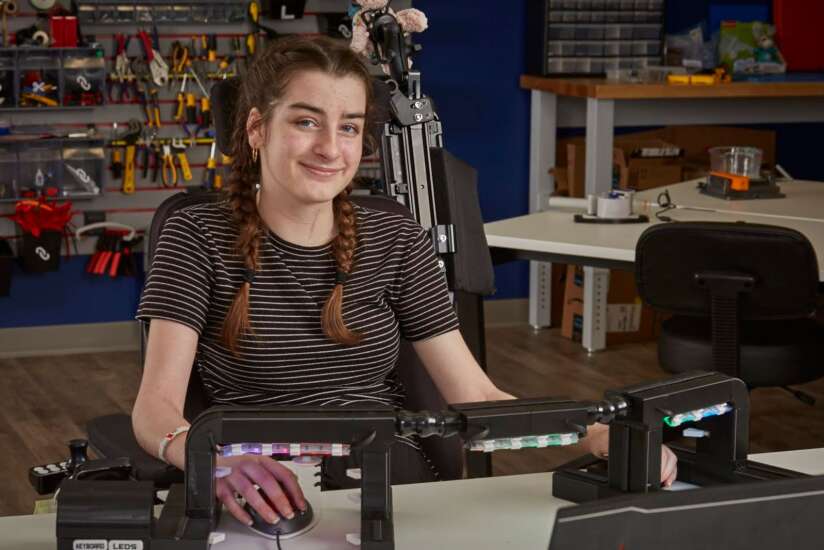 This Iowa teen can play video games again after lab creates adaptive keyboard